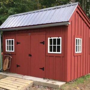 This cute storage shed was painted barn red.