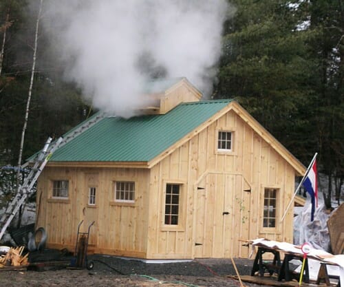 16x20 Sugar Shack Exterior