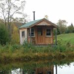 10x16 Pond House with four season insulation