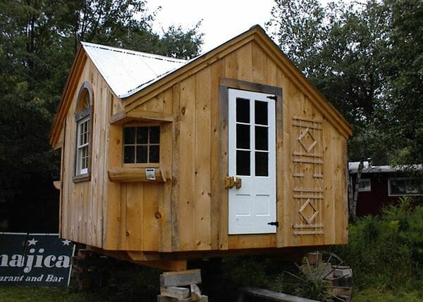 12x12 Cross Gable cabin with client made modificaitons