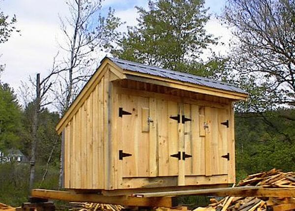 4x10 Garbage Shed with roof upgrade