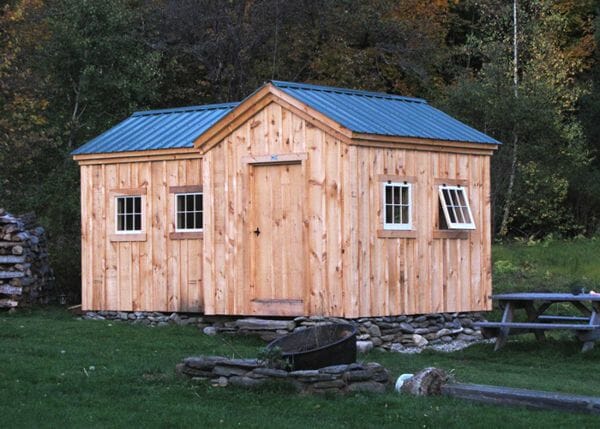 8x18 Heritage post and beam storage shed with extra windows