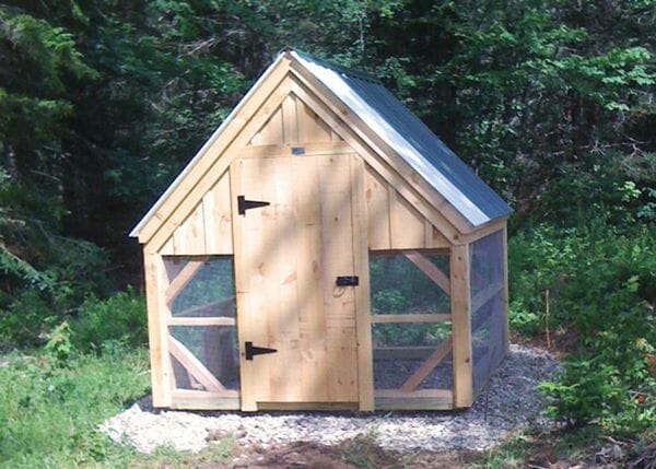8x8 Chicken Coop - standard build with two white roofing panels purchased separately