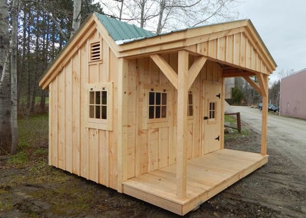 This 12x12 Potting Fort photo shows off a standard build with an extra hinged window.