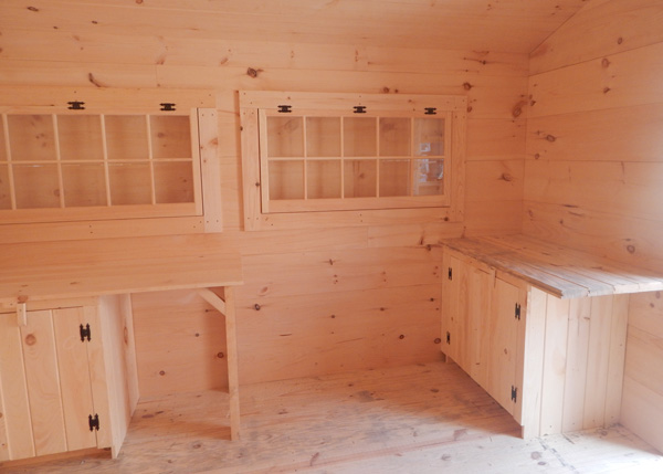 Custom built 4-Season tiny home with handcrafted cabinetry