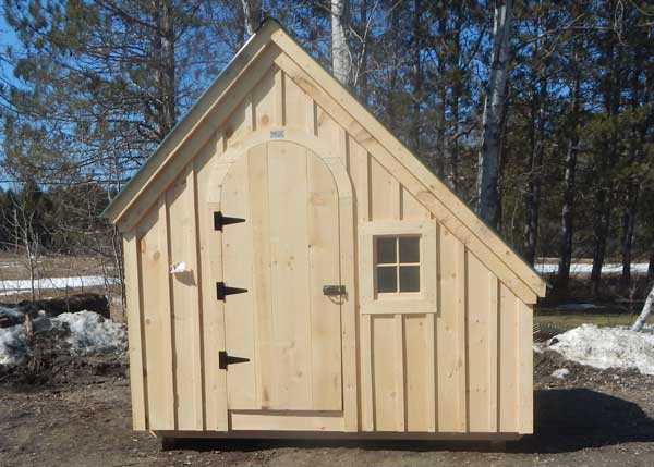 This tiny shed can also be used as a playhouse