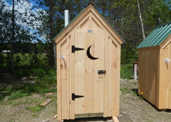4X4 Working Outhouse Fully Assembled