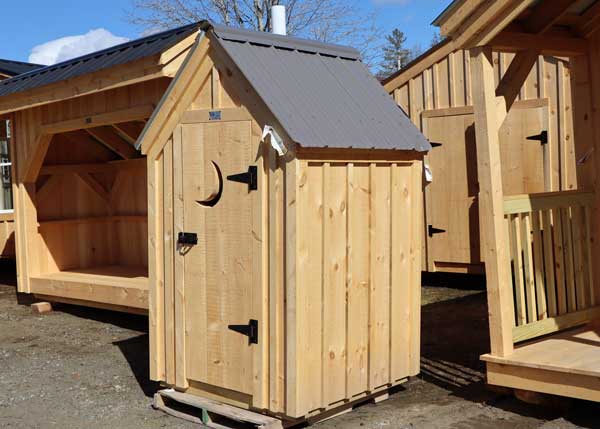 4x4 Working Outhouse Off-grid Toilet for Sale