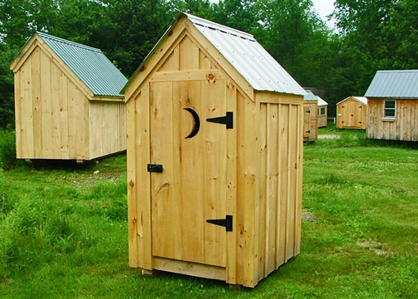 4x4-outhouse-shed-crescent-moon-door-cut-out-small-rustic-storage-shed-garden-closet-kit-for-sale-oregon-north-carolina_600