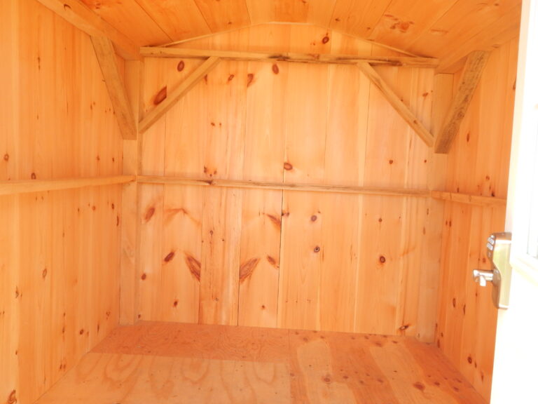 We know how much people love an exposed post and beam frame, so we figured out a way to insulate the Bunkie from the exterior.