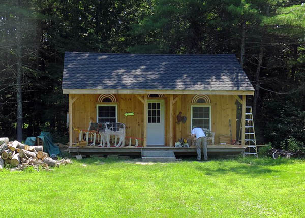 This Vermont Cottage option A was built with a custom floorplan.