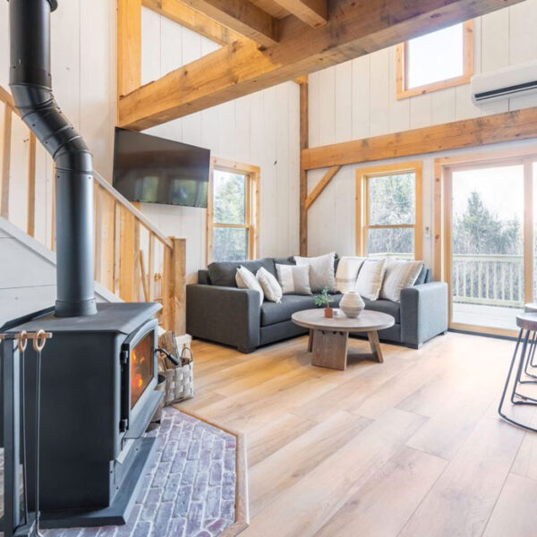 Vermont Cabin • Jamaica Cottage Shop